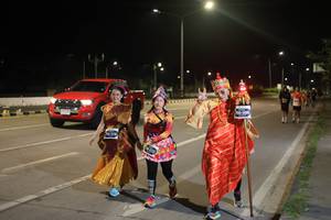 BIB: 
                            <button type="button" onclick="openModal(27841362)" class="btn btn-primary btn-sm float-right btn-popup" data-toggle="modal" data-target=".modal-high-quality">
                        <i class="fas fa-shopping-cart"></i> Add to Cart
                    </button>
                                            <button type="button" onclick="isThisMe(27841362, true)" class="btn btn-success btn-sm float-right btn-popup btn-isme hidden" data-toggle="tooltip" data-placement="bottom" title="นี่คือรูปของคุณใช่ไหม คลิกที่นี่เพื่อเอาเข้าอัลบั้ม">
                        <i class="fas fa-plus"></i> Add to album
                    </button>
                    <button type="button" onclick="isThisMe(27841362, false)" class="btn btn-warning btn-sm float-right btn-popup btn-isnotme hidden">
                        <i class="fas fa-ban"></i> Remove from album
                    </button>